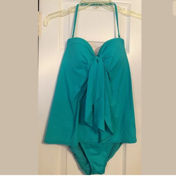 NWT Lauren Ralph Lauren Swim suit size 6 - Picture 1 of 4